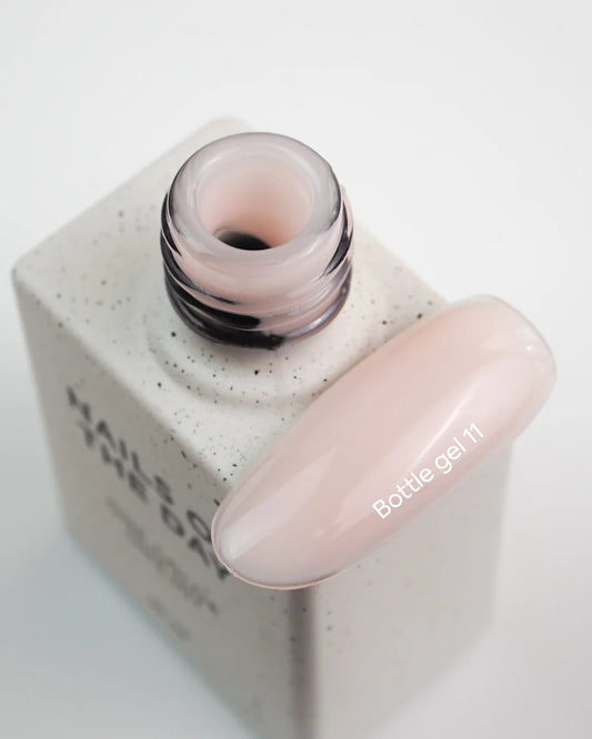 NAILSOFTHEDAY Bottle gel 11, 10ml
