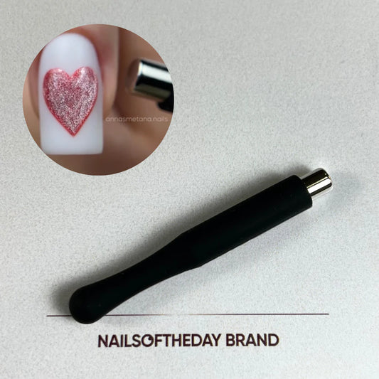 NAILSOFTHEDAY-Magnet für Katzenauge
