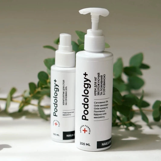 Nailsoftheday Podology+ CREME für Füße, feuchtigkeitsspendend und pflegend mit Urea, 200 ml