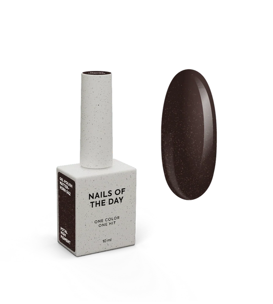 NAILSOFTHEDAY Let’s Special Matterhorn — schokoladenbrauner Gel-Lack mit Goldfolie, der in einer einzigen Schicht deckt, 10 ml.