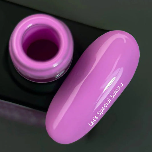 NAILSOFTHEDAY ;s Special Sakura 201 – spezieller Gel-Nagellack in Lila-Pastell-/Blasslila in einer Schicht, 10 ml